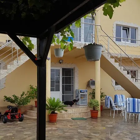 Casa Simi